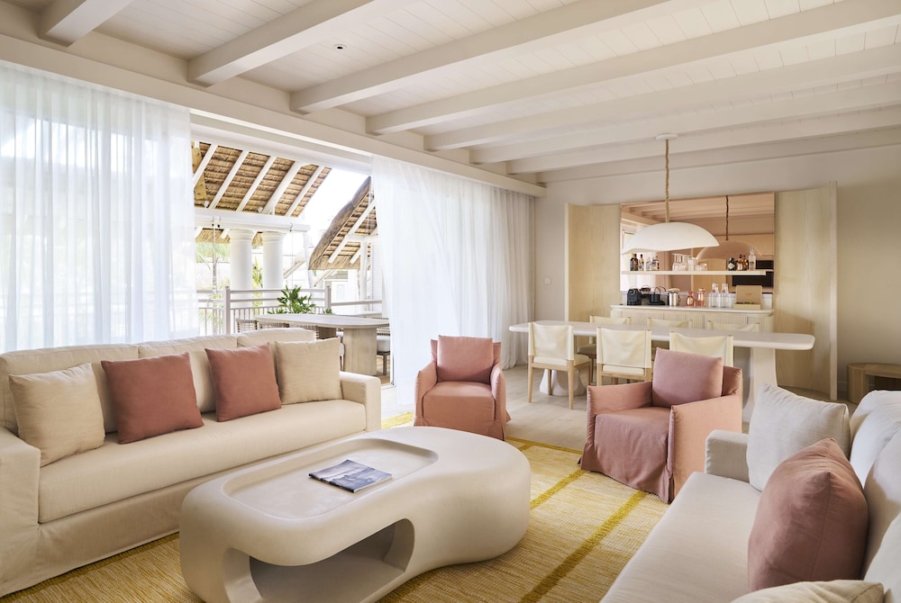 LUX Belle Mare Resort and Villas 33/50