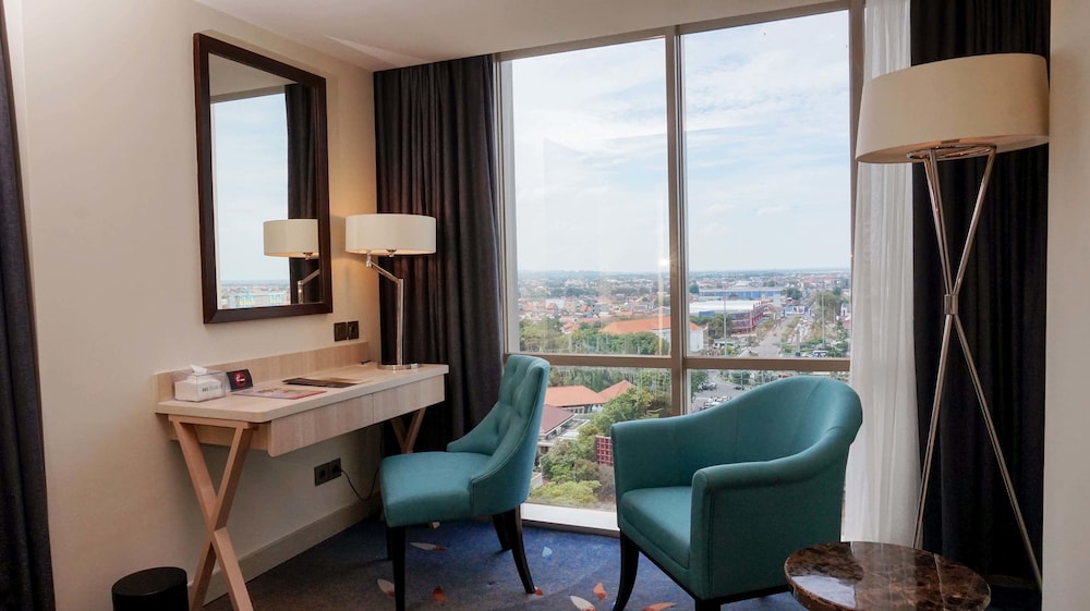 Louis Kienne Hotel Pandanaran 29/43
