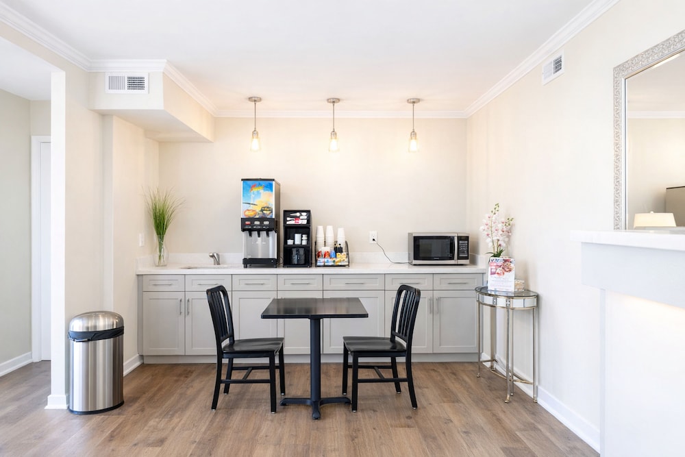 Antioch Quarters Inn and Suites 37/54