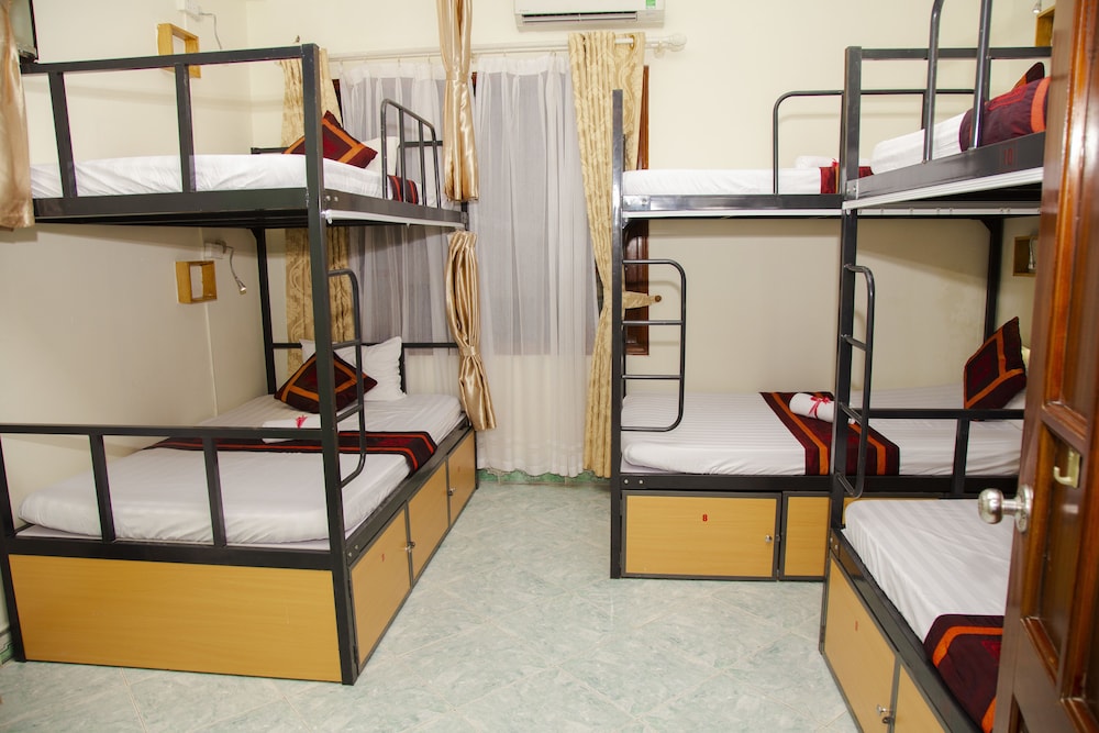 Hanoi City Backpackers Hostel 49/58