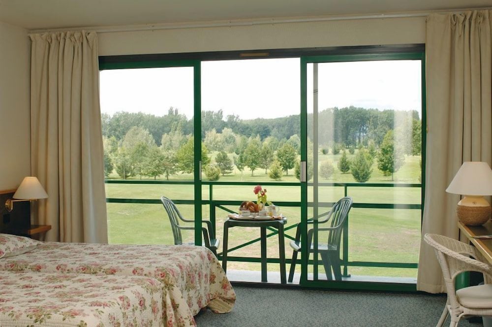 Golf Hotel Colvert 17/39