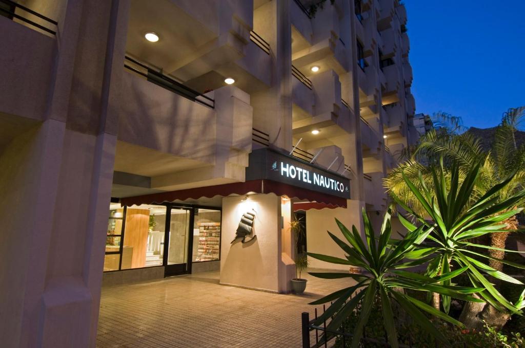 Caledonia Hotel Nautico 2/23