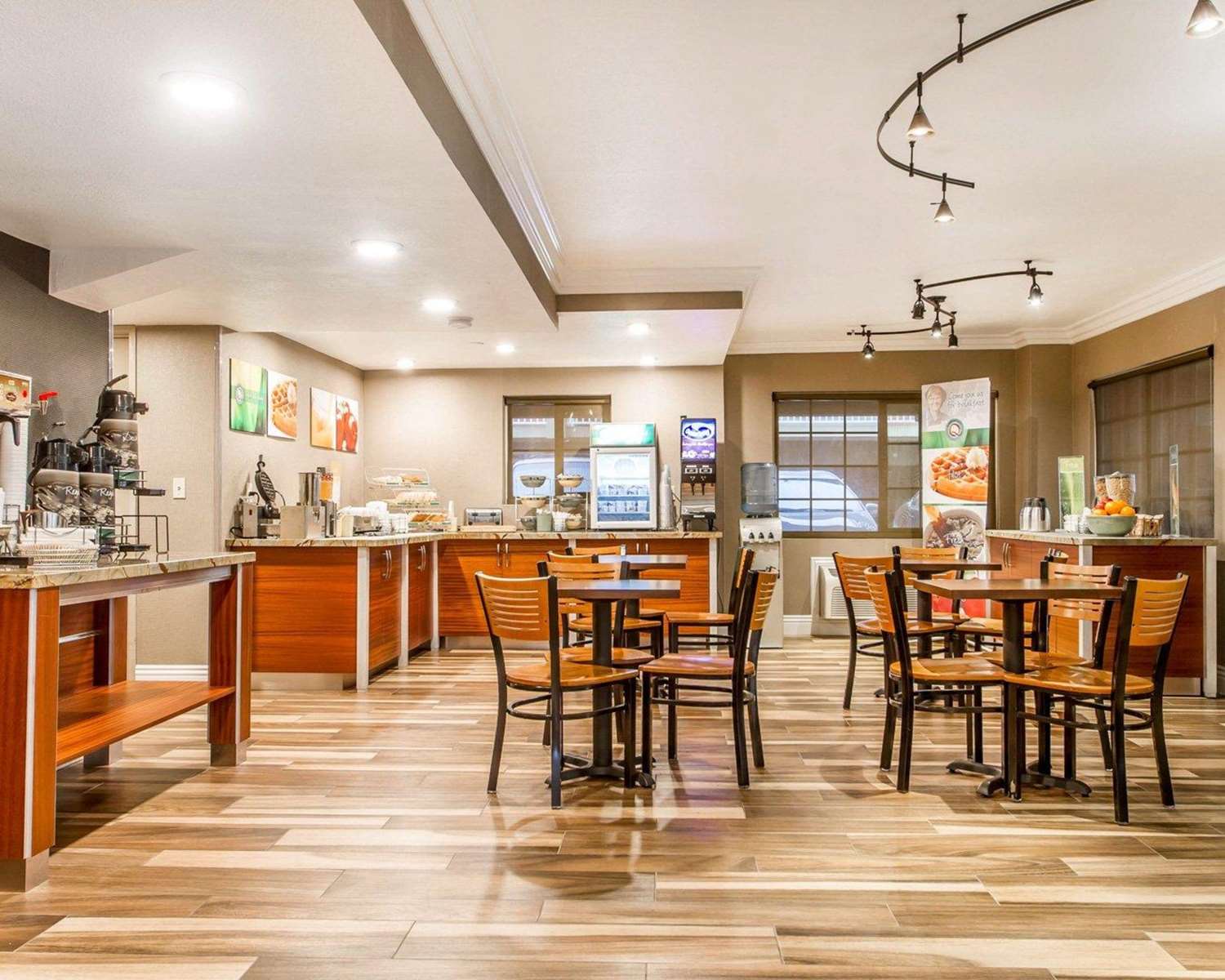 Quality Inn Sacramento Convention Center 22/27