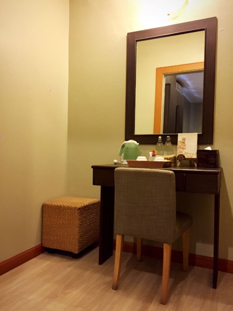 Hua Hin White Sand 60/75