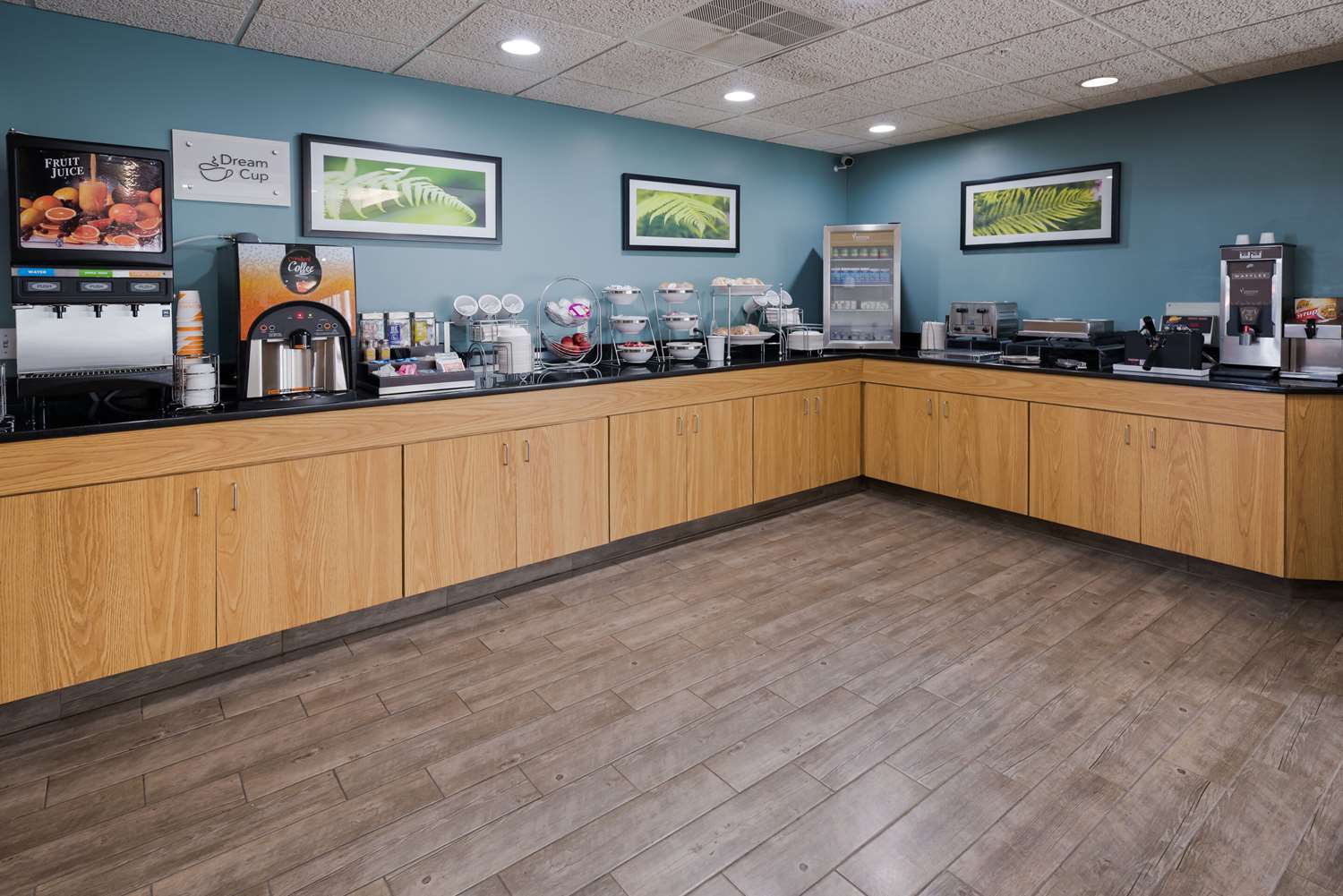 Sleep Inn & Suites Port Clinton 7/22