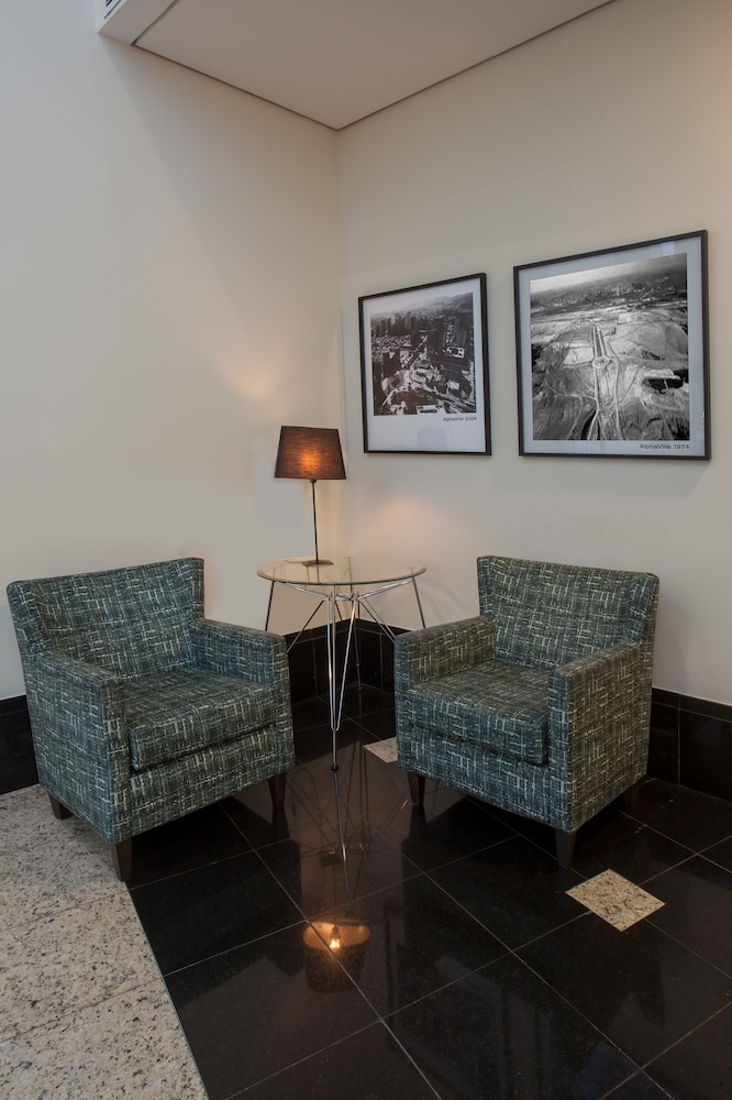 Comfort Suites Alphaville 23/32