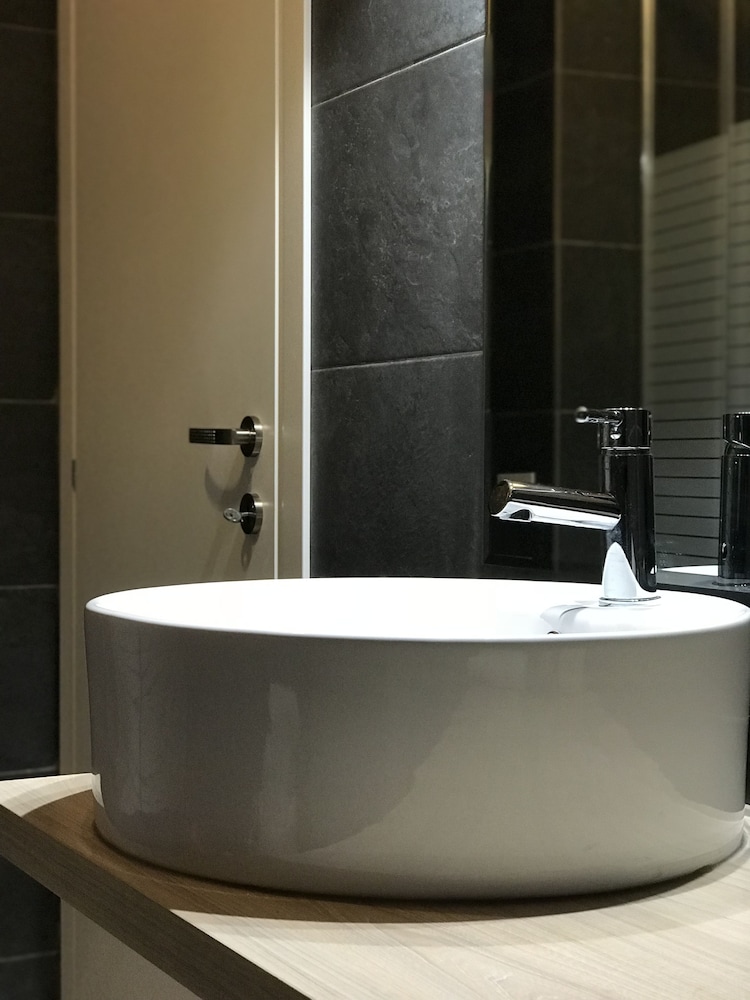 St. Peter Suites 49/50