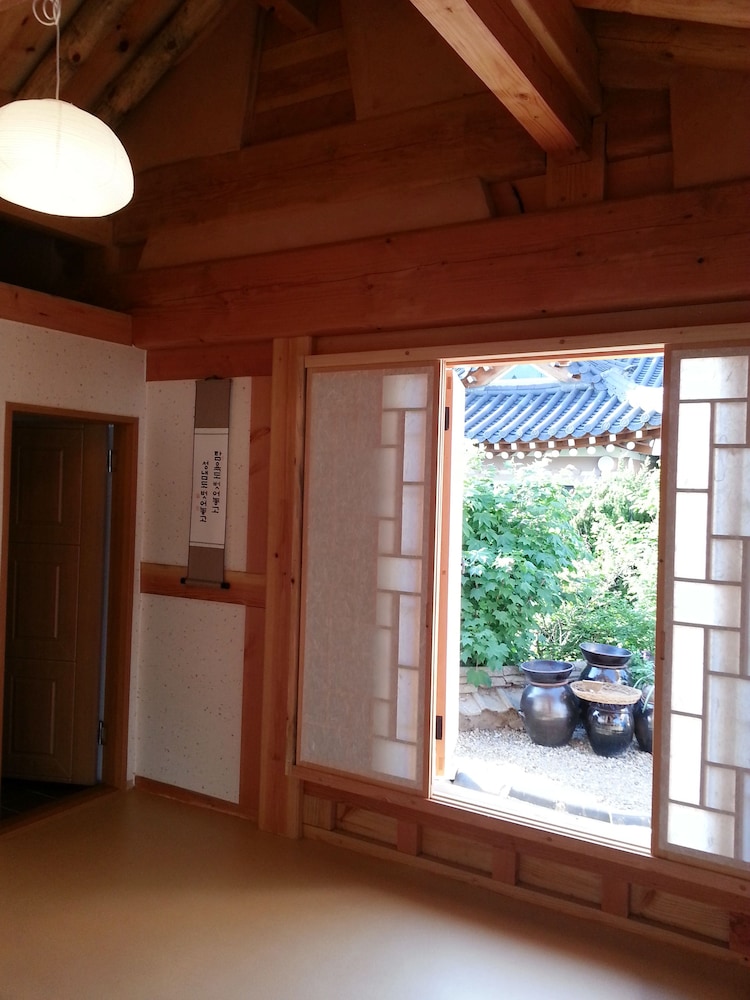 Happy Village Syeobul Guesthouse 21/34