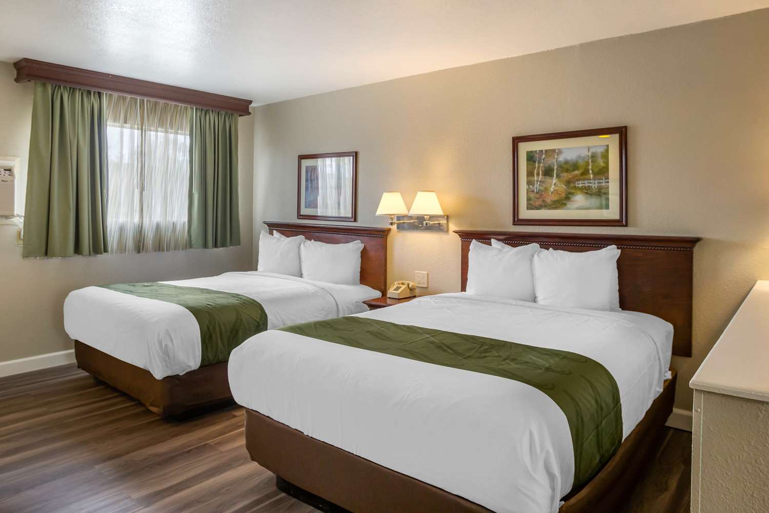 Efficiency, Suite, 2 Queen Beds