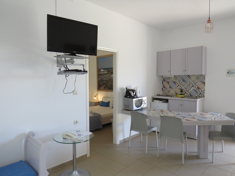 Blue Beach Villas Apartments 45/61