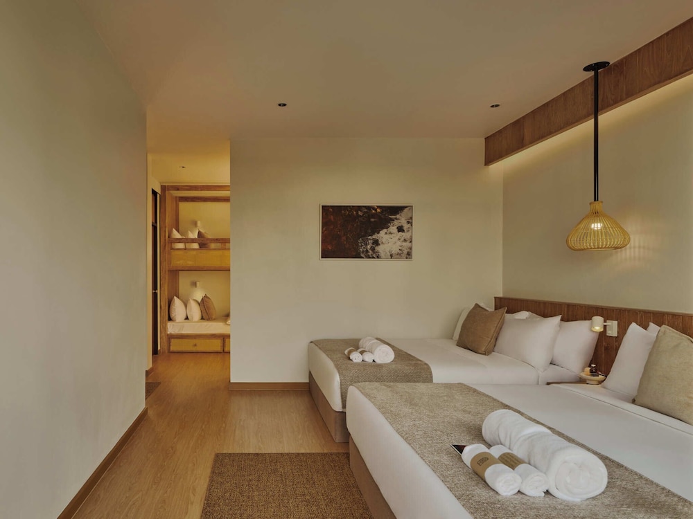 جناح عائلي بسرير كينج بإطلالة على الجبل بشرفة، The Motifs Eco Hotel 2/7