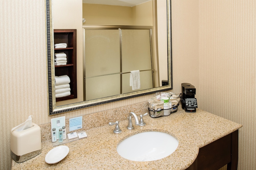 Hampton Inn Victoria 30/58
