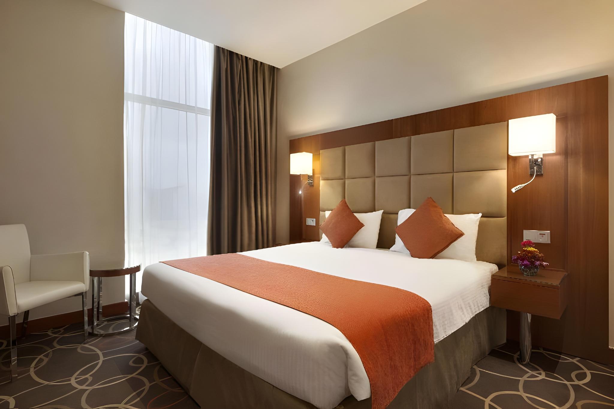 SUPERIOR ROOM WITH BALCONY