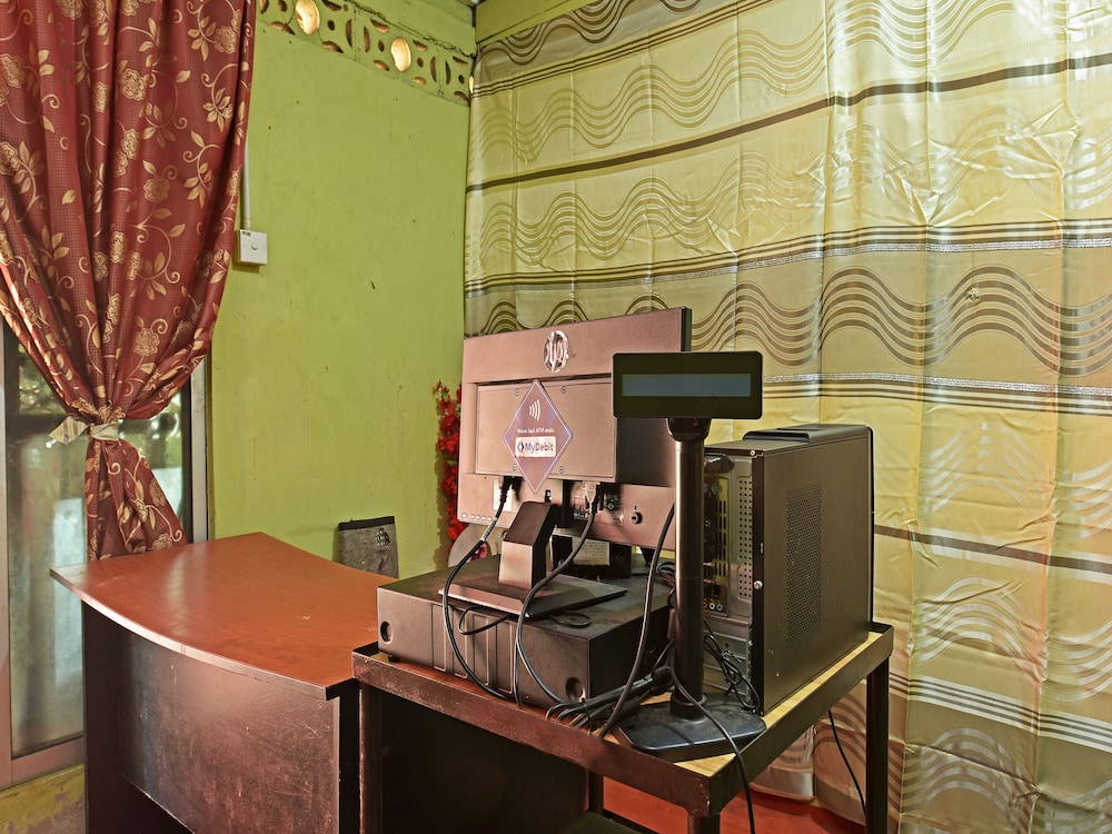 Capital O 90664 Rabi Hotel 10/36