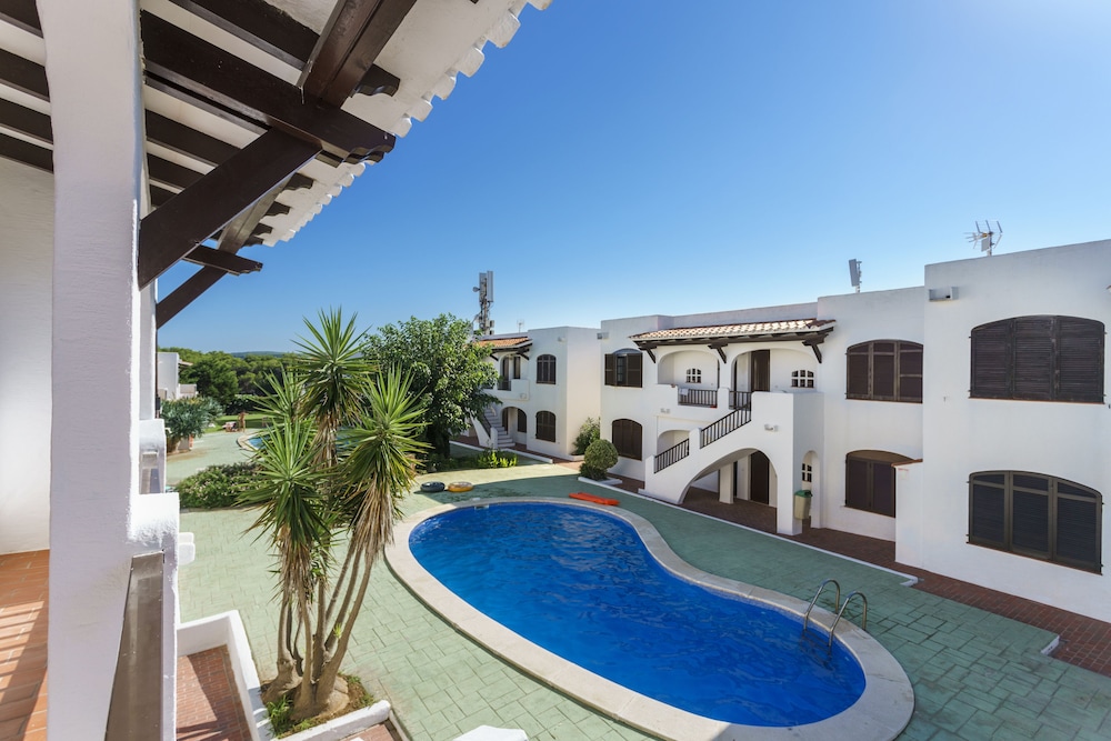 Apartamentos Posidonia 32/36