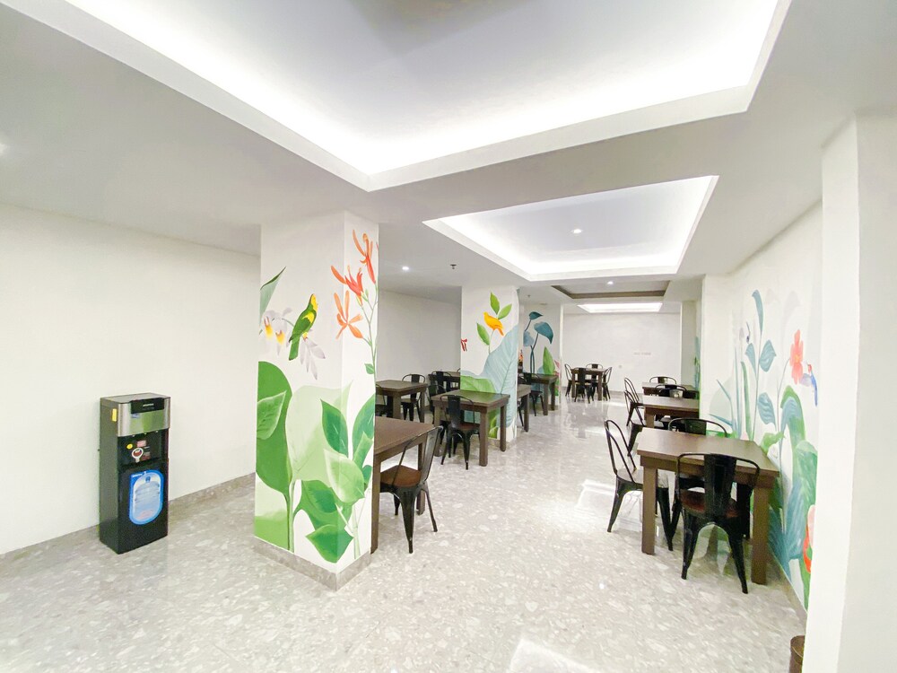 Lun Hotel Manado 19/26