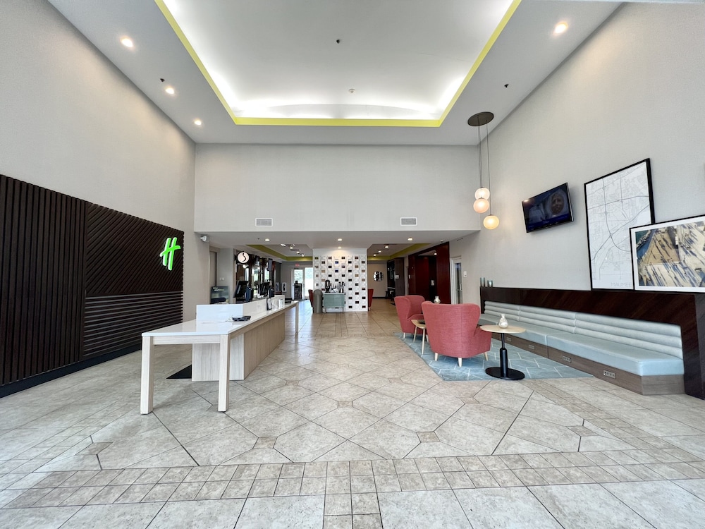 Holiday Inn Toledo-Maumee(I-80/90) 36/58