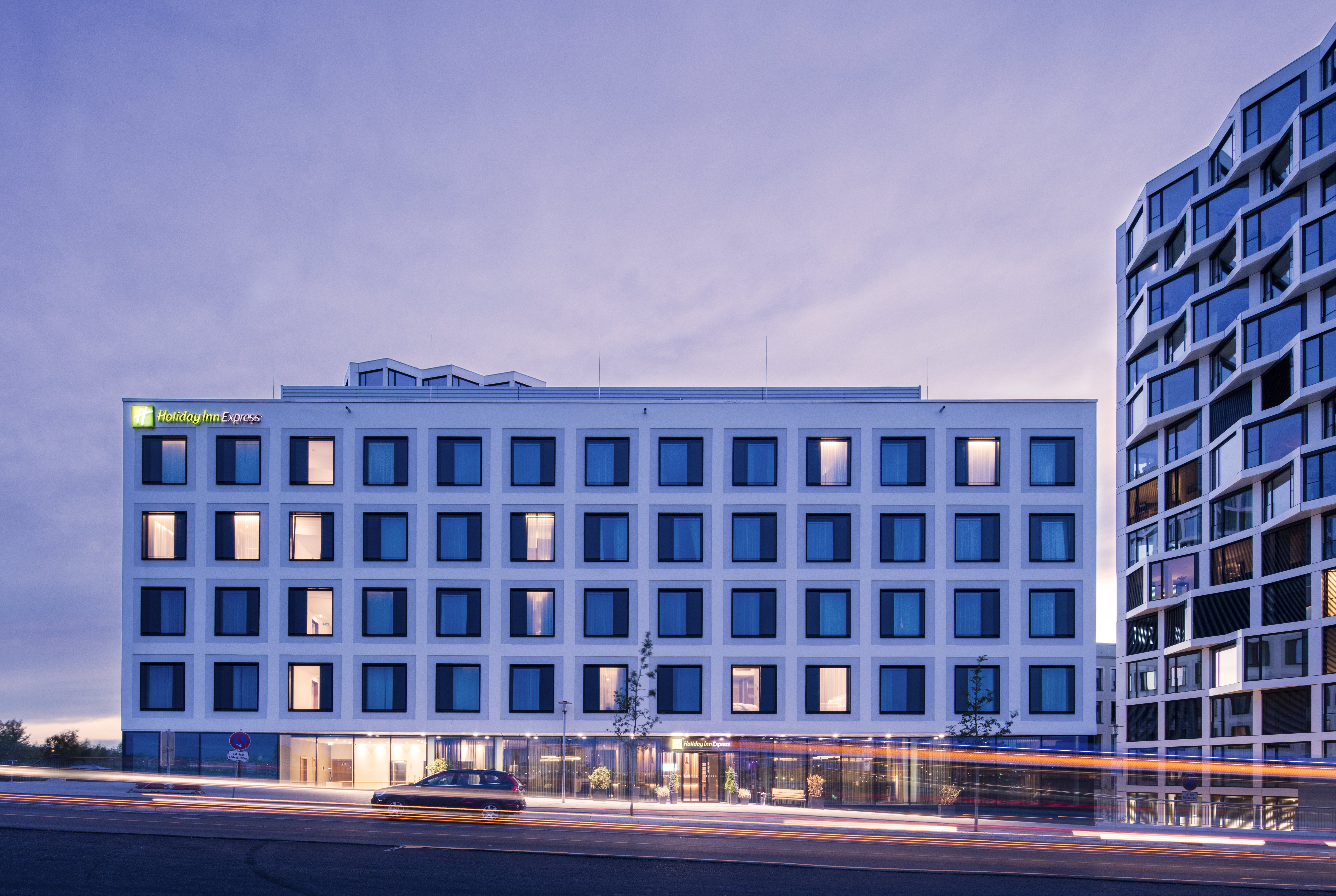 Holiday Inn Express MUNICH CITY WEST 2/80
