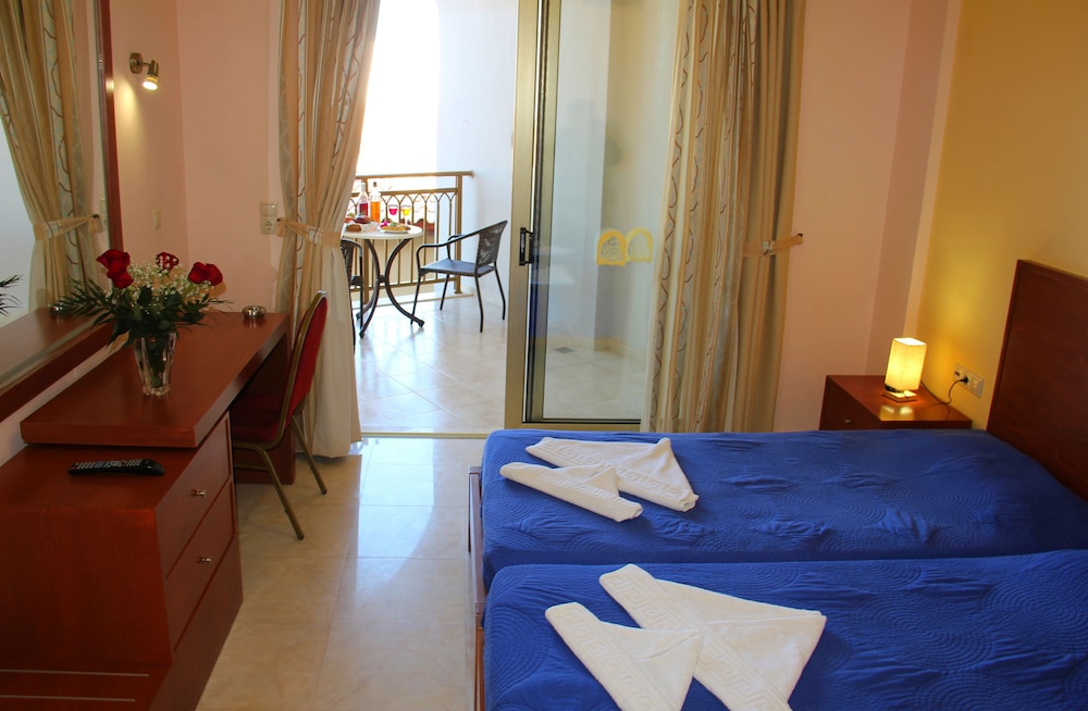 White Olive Elite Rethymno 11/50