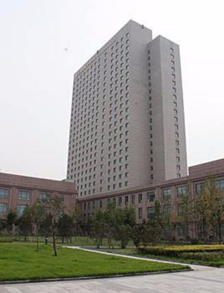 Sheng Du International Hotel 2/23