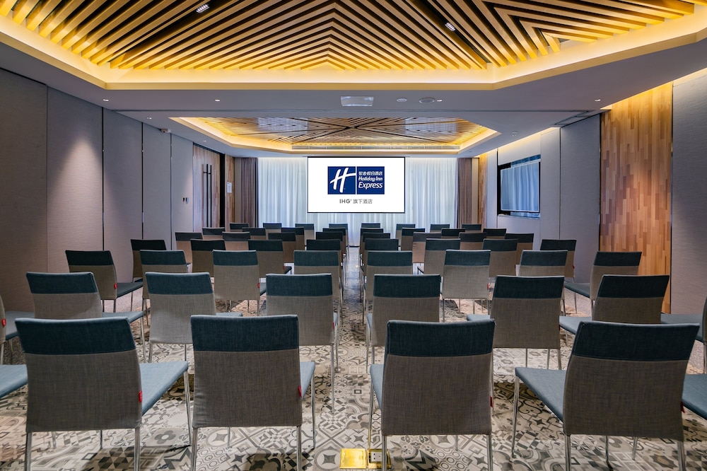 Holiday Inn Express Xi an High Tech Zone North 40/50