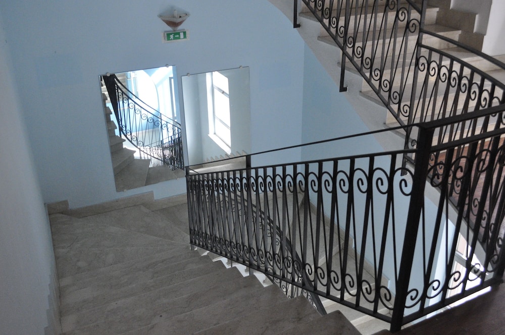 Hotel La Scogliera 10/22