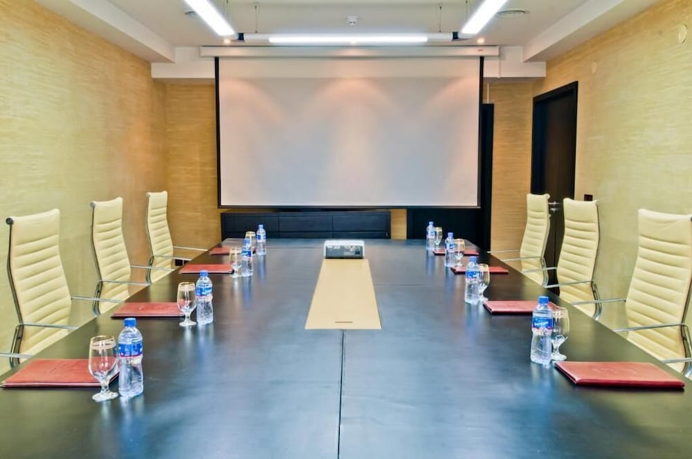 Urgoo Boutique Hotel 38/49