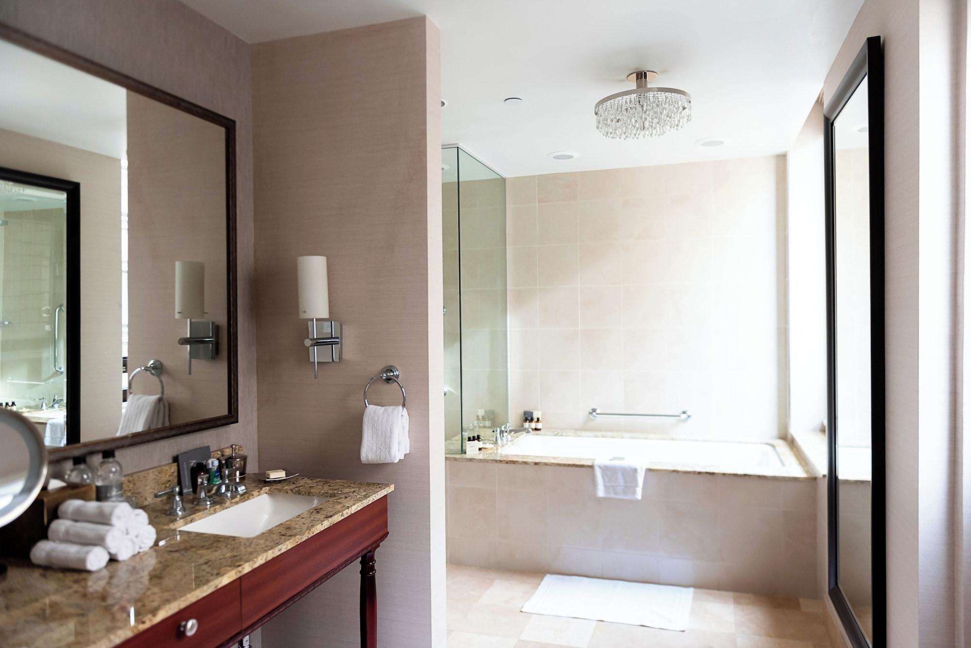 1 Bedroom, Wild, Rose, Suite, City View