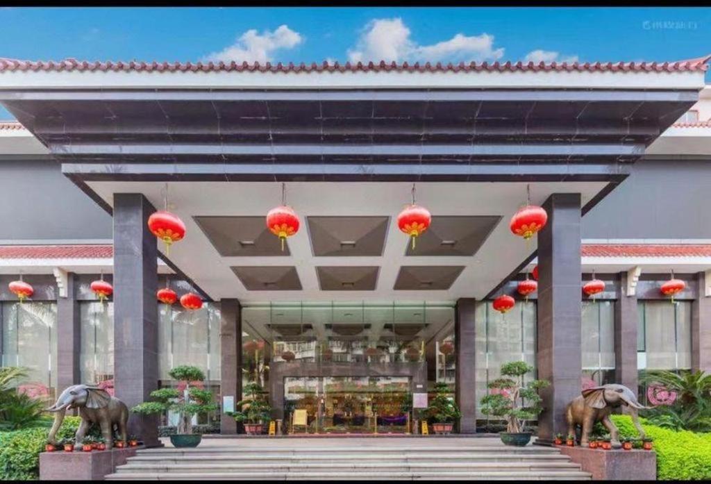 Chaozhou Hotel 6/49