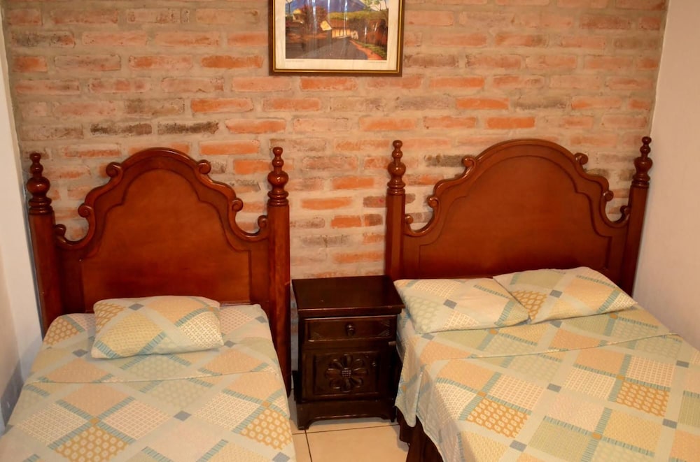 Villa Florencia Centro Hotel 41/58