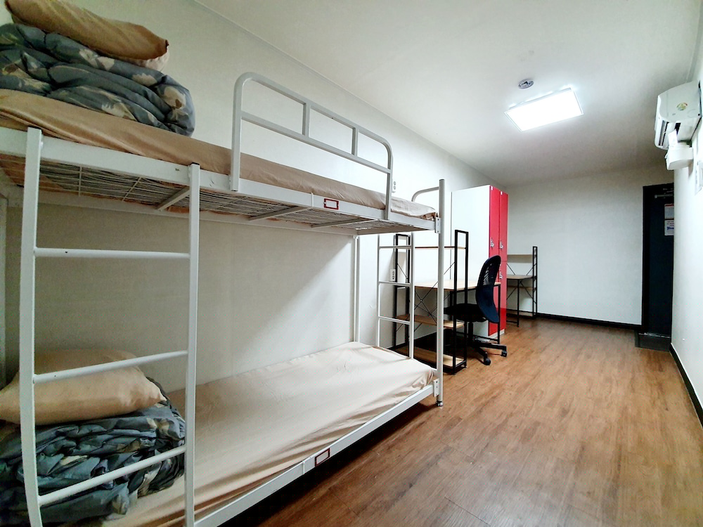 Kimchee Busan Downtown Guesthouse 15/51
