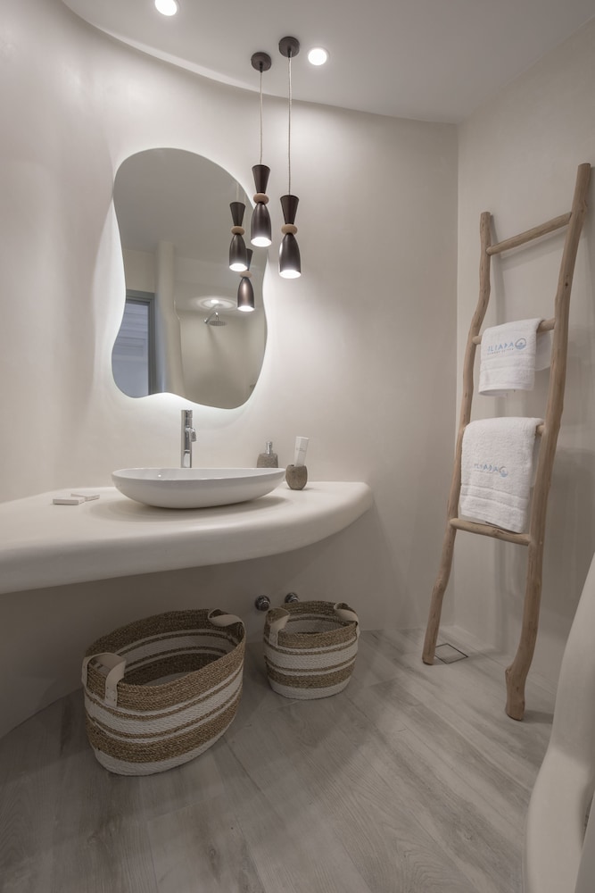 Iliada Suites - Adults Only 34/50