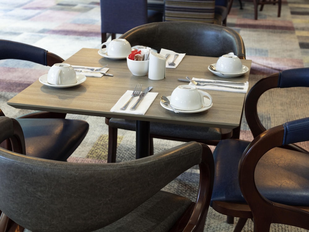 Novotel Newcastle Airport 35/53