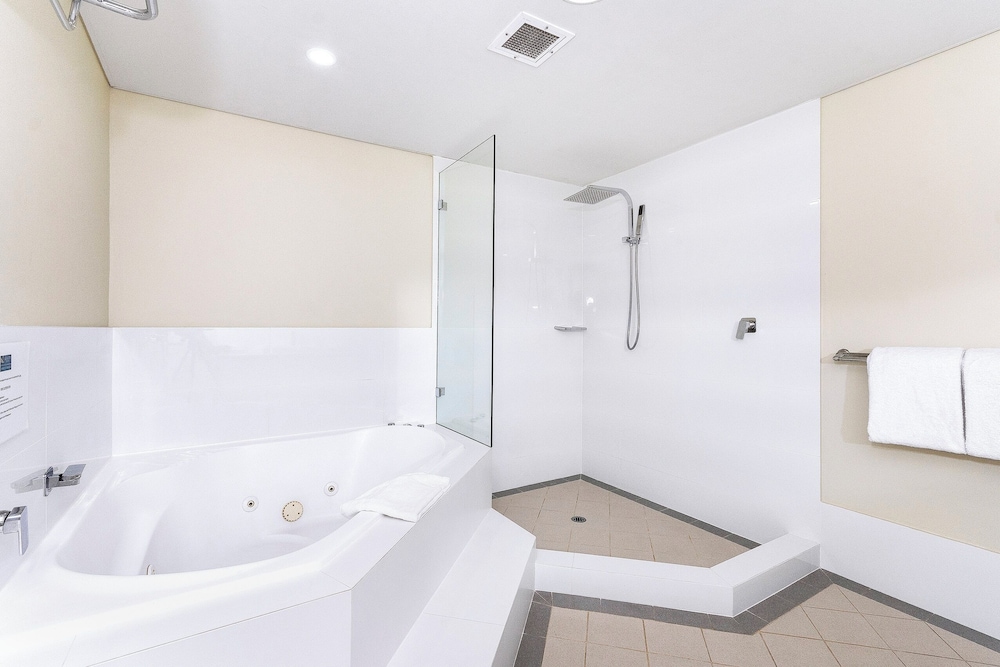 1 Bedroom, Spa, Apartment, Twin Beds, Resort View، Quality Resort Sorrento Beach 6/8