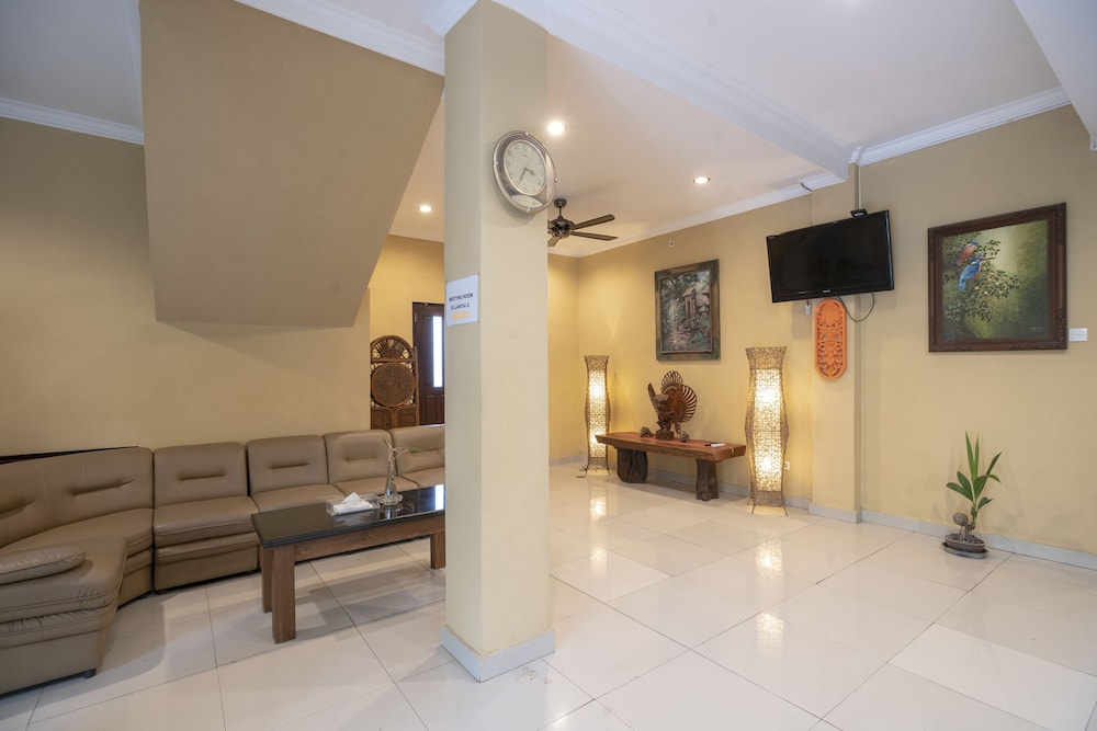 Oyo 612 Dante Guesthouse 4/66