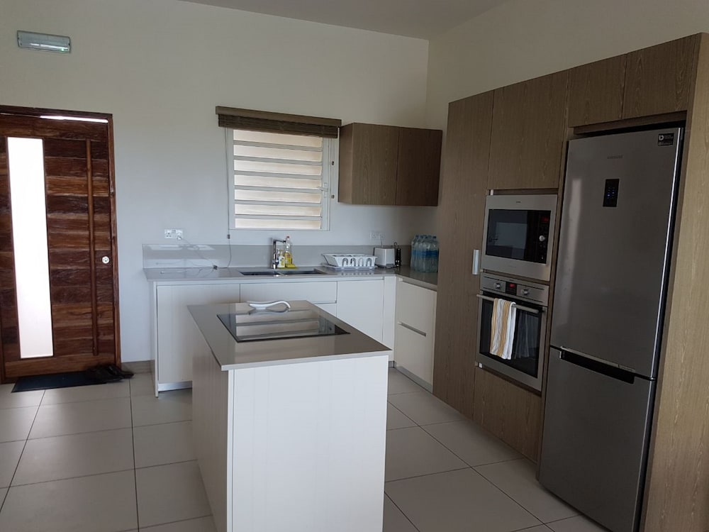 L'escale Beachfront Luxury Suite By Dream Escapes 26/54