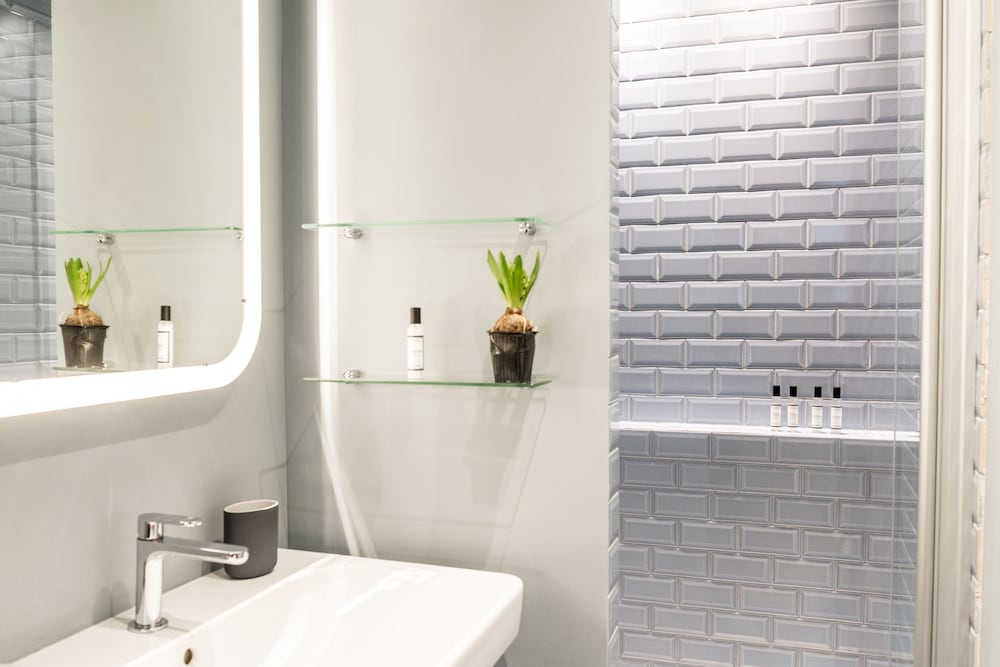 1Er Etage Sopi 66/70