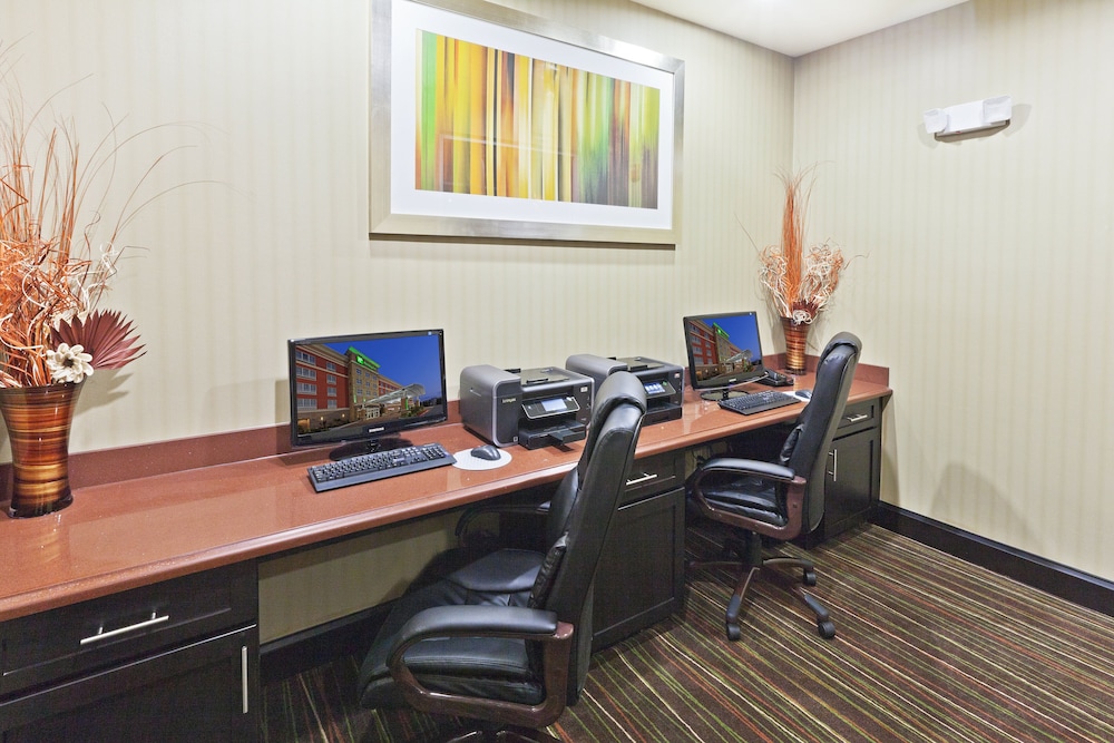 DoubleTree by Hilton Houston Westchase 36/39