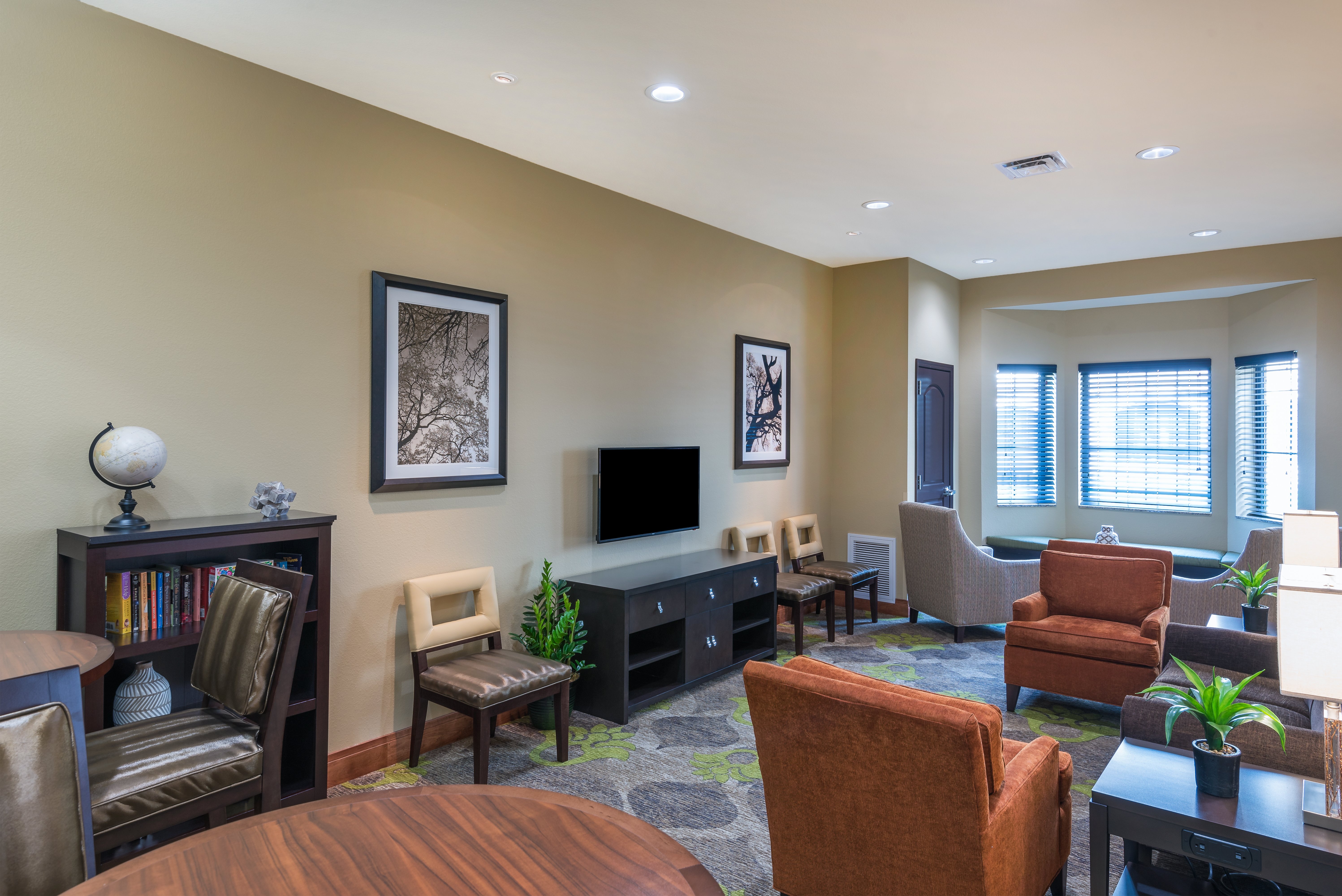 STAYBRIDGE SUITES EAU CLAIRE - ALTOONA 26/67