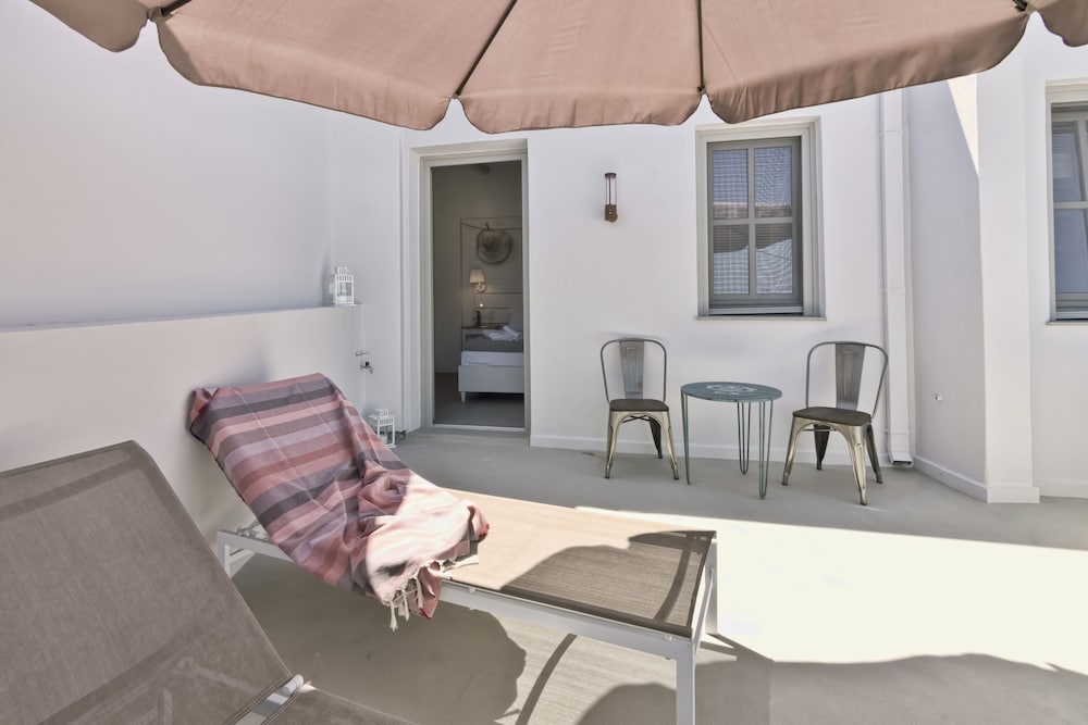 Lindos Comfy Suites 41/58