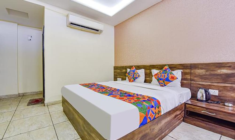 Fabhotel Padmavati Palace 15/49