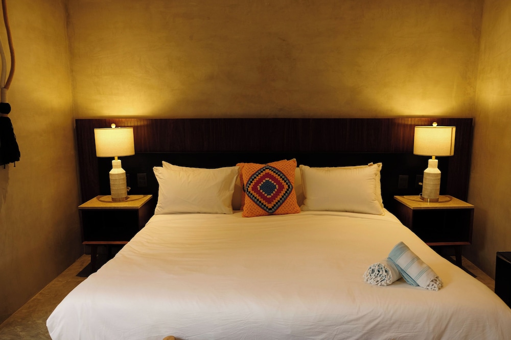 جناح بسرير كينج بشرفة بمطبخ، Turquoise Tulum Hotel 2/3