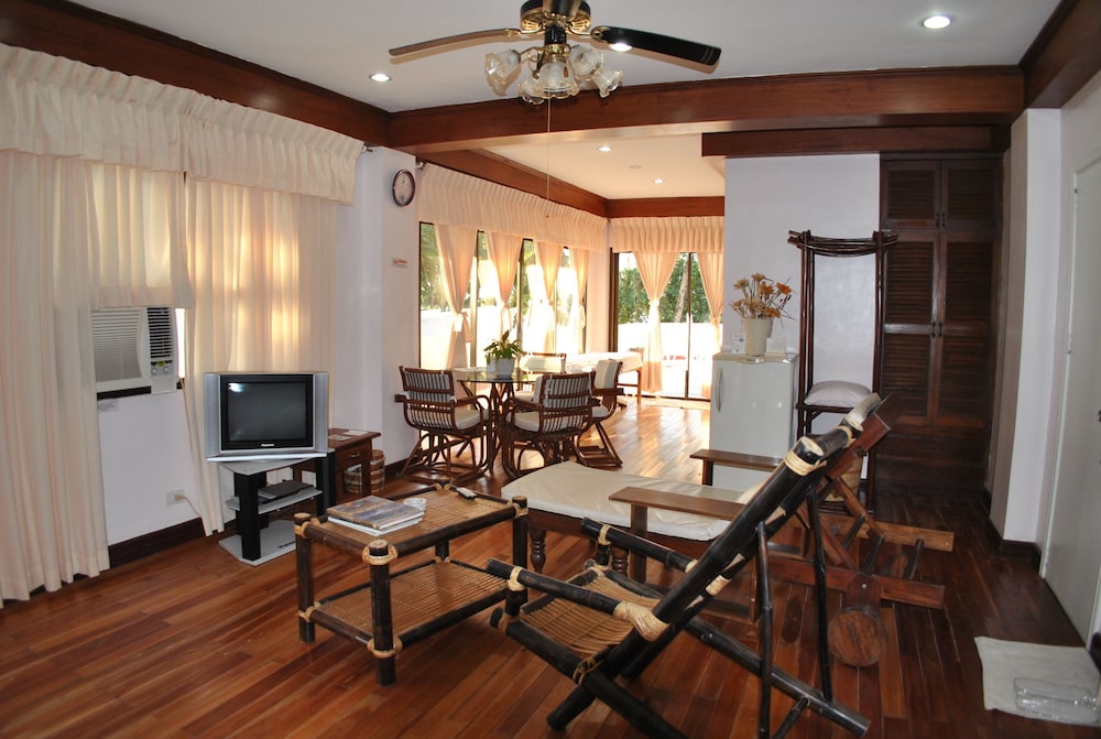 Surfside Boracay Resort & Spa 26/50