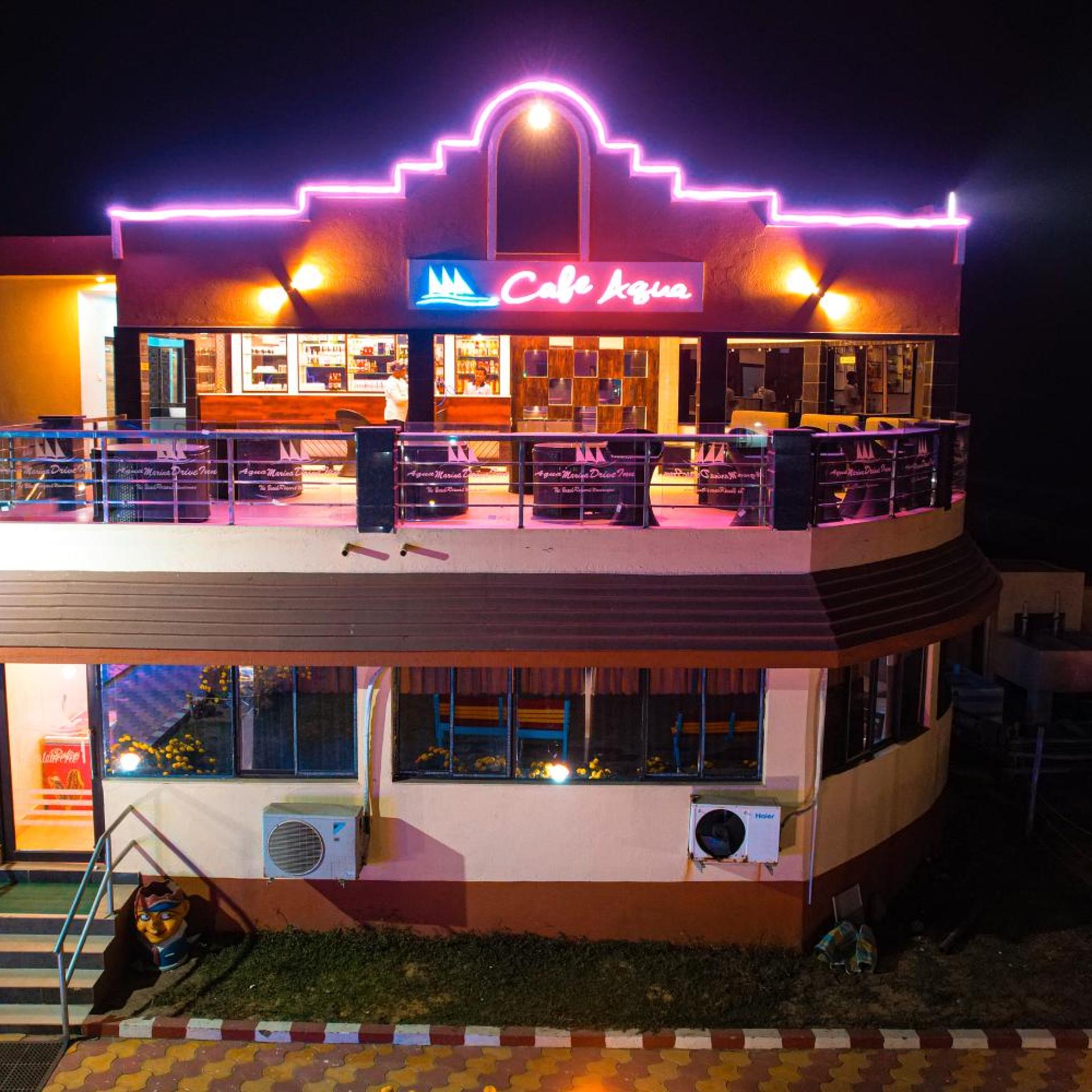 Aqua Marina Drive Inn 1/28