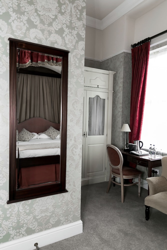 Butlers Townhouse 45/56