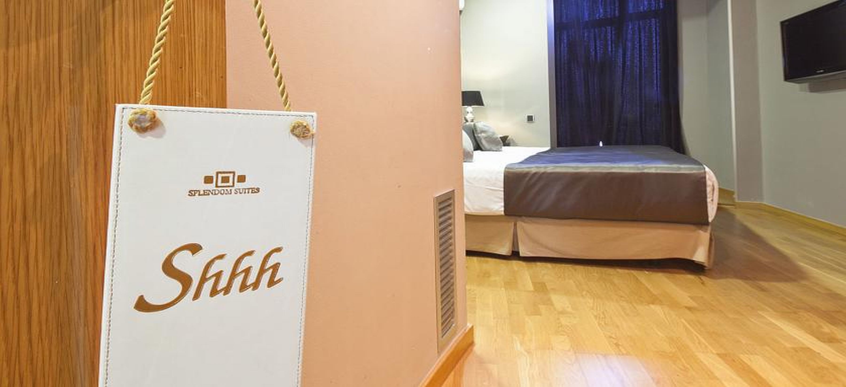 Uma Suites Luxury Midtown 8/29