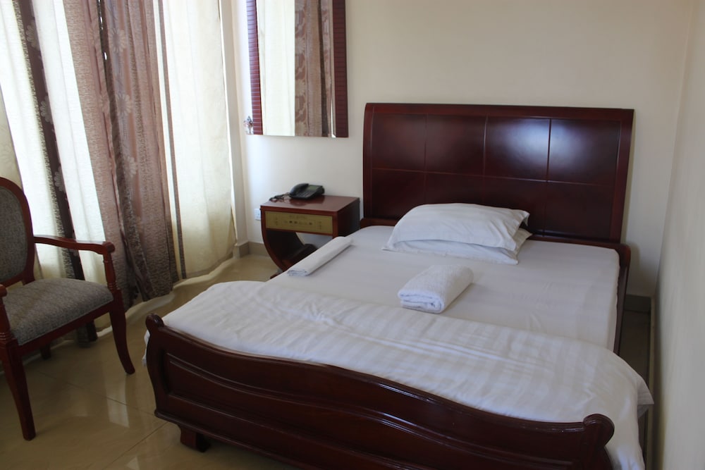 ROOM, SINGLE, BALCONY