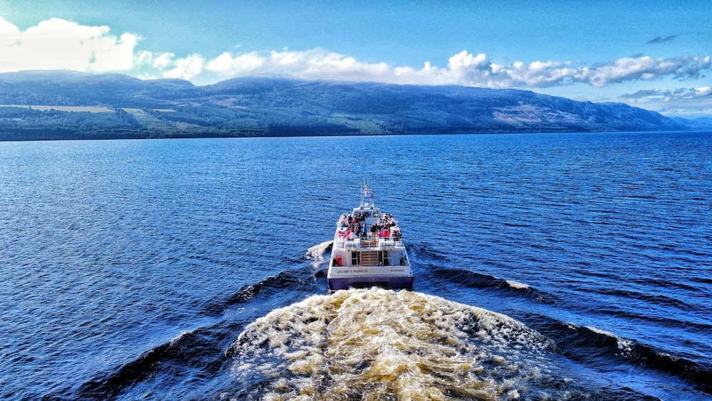 Loch Ness Clansman Hotel 44/50