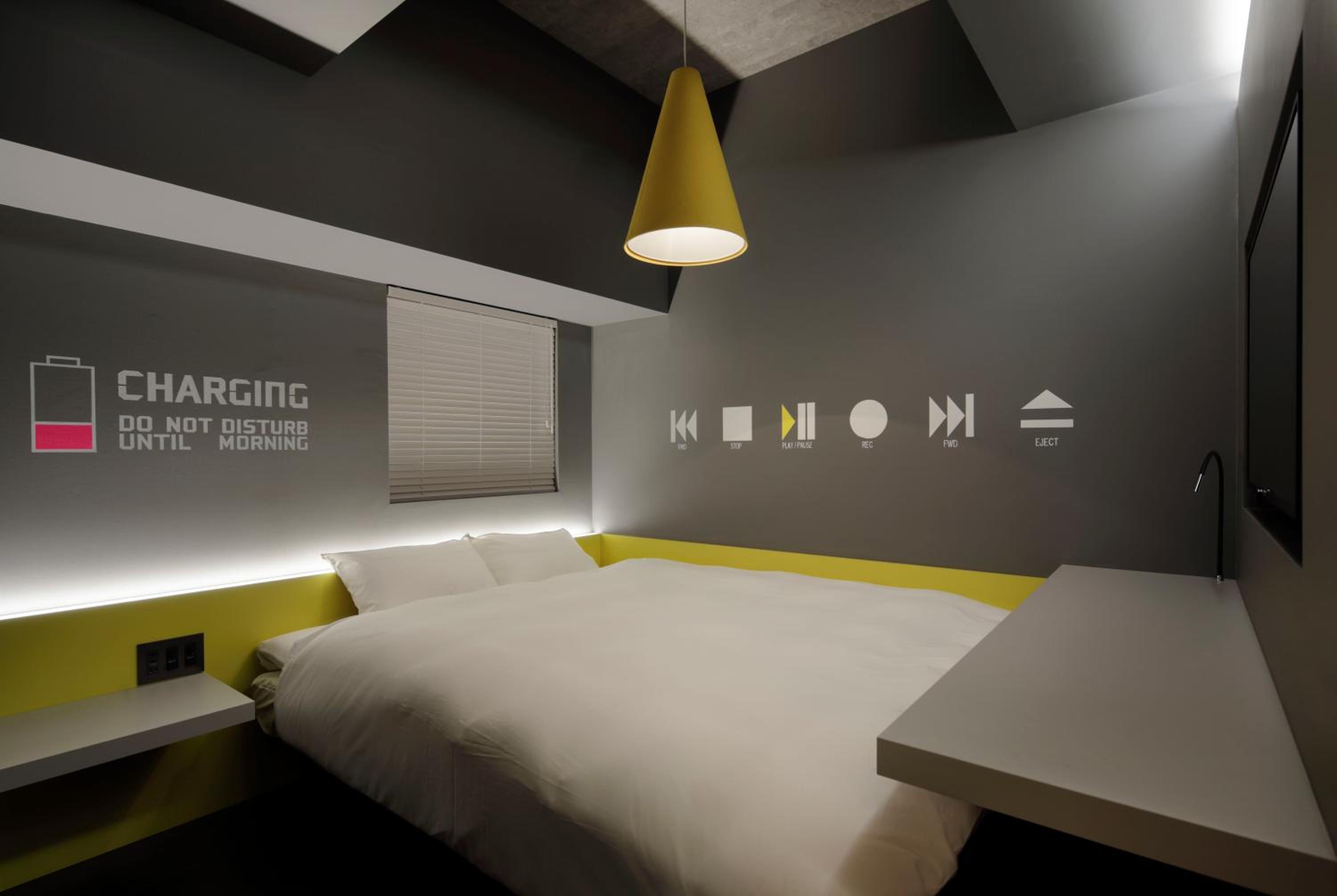 Third Place Hotel 21/41