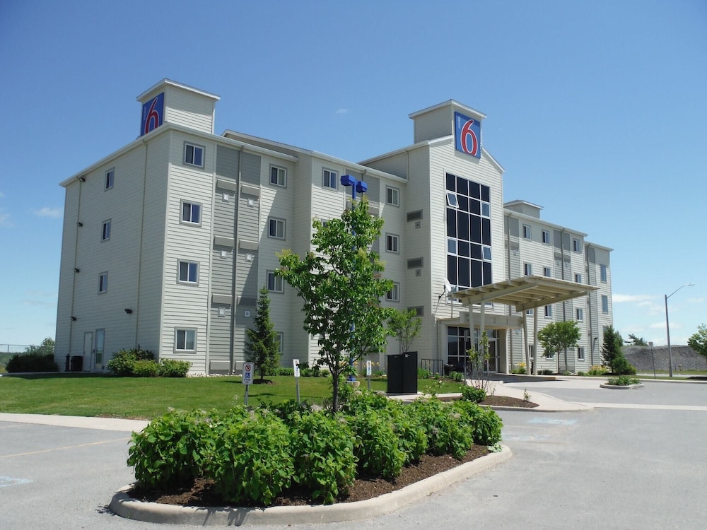 Motel6 Kingston, ON 51/62